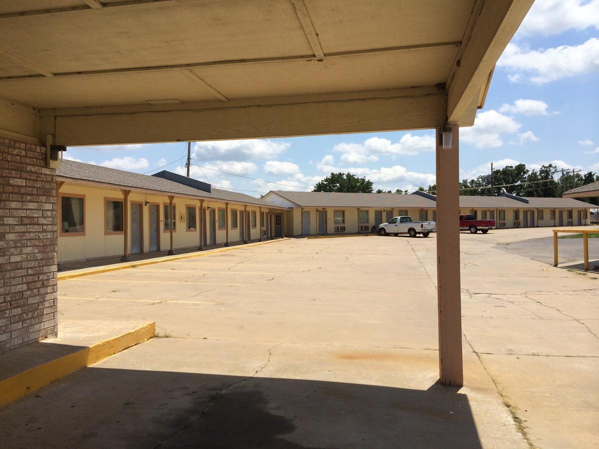 Lake Shore Motel Mannford Екстериор снимка